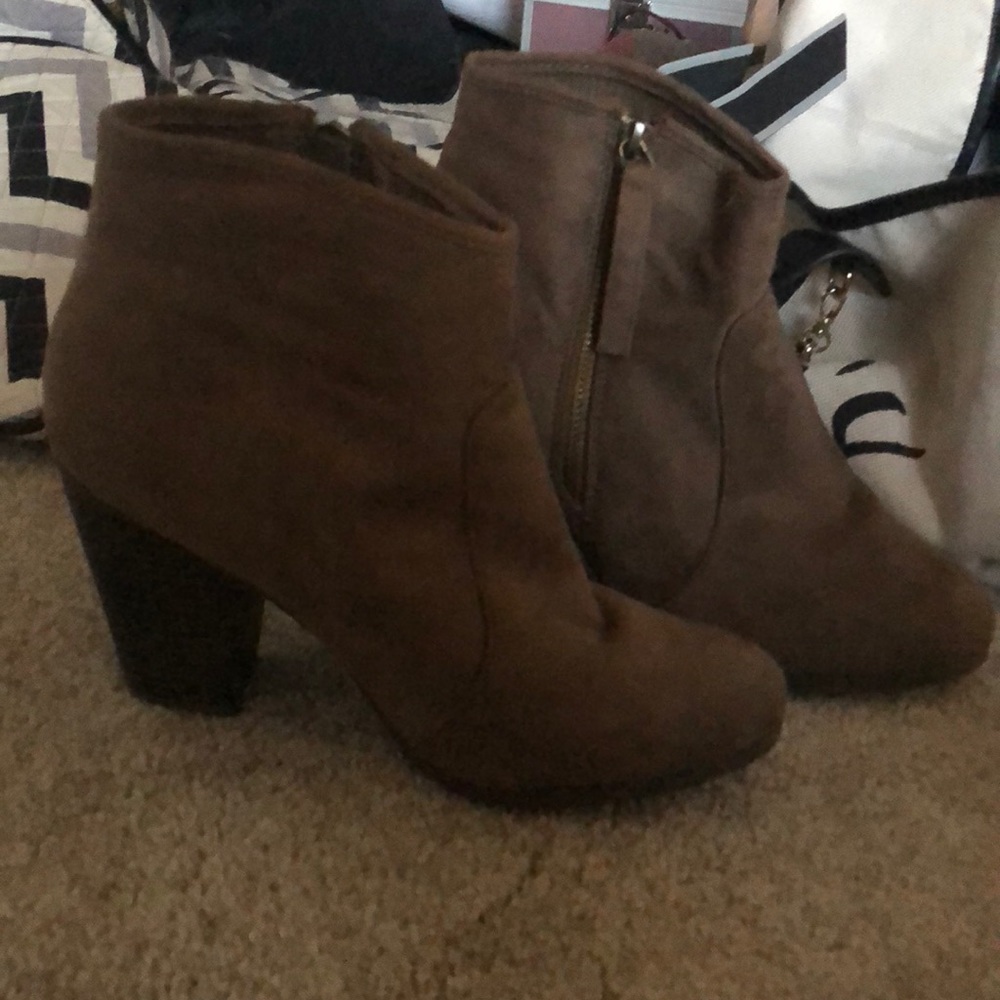 TG Brown/beige Heel bootie